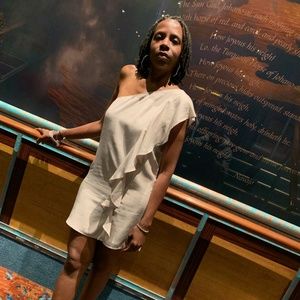 Meet your Posher, Alethea